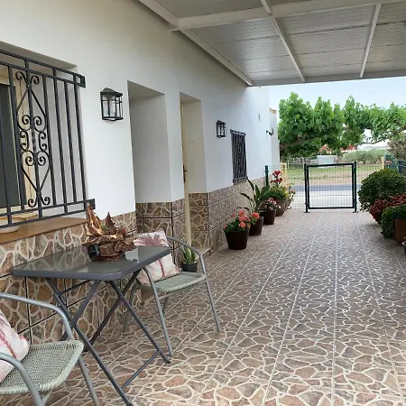 Casa Enric , Con Zona Infantil, Piscina Y Parking Privado *
