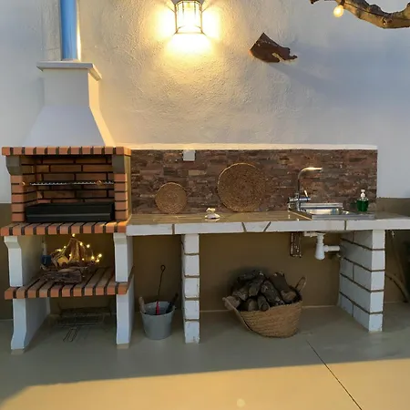 Casa Enric , Con Zona Infantil, Piscina Y Parking Privado Country house