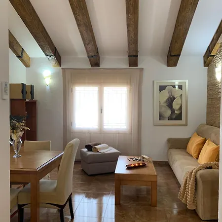 Casa Enric , Con Zona Infantil, Piscina Y Parking Privado *
